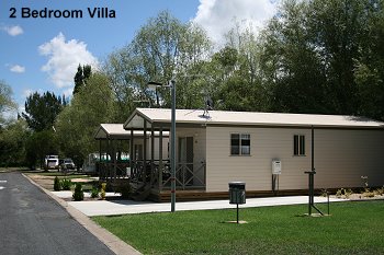 Fossickers Rest Tourist Park Deluxe Cabins - Corporate Cabin - Outside